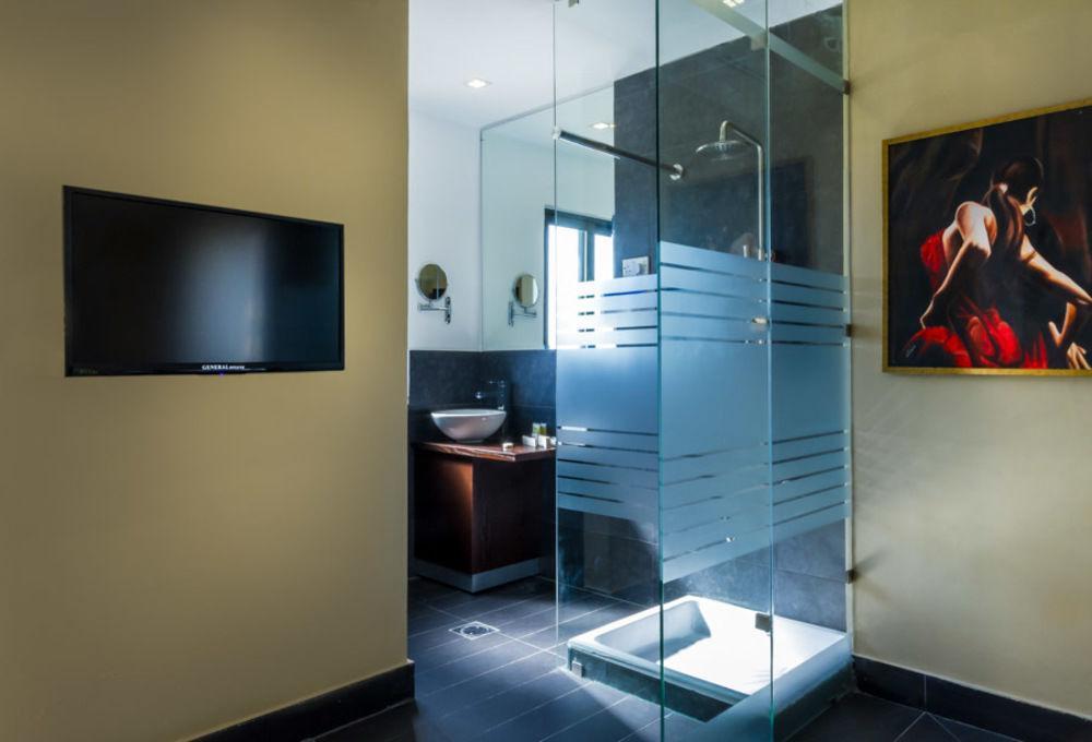 Nadine Hotel Suites Амман Экстерьер фото