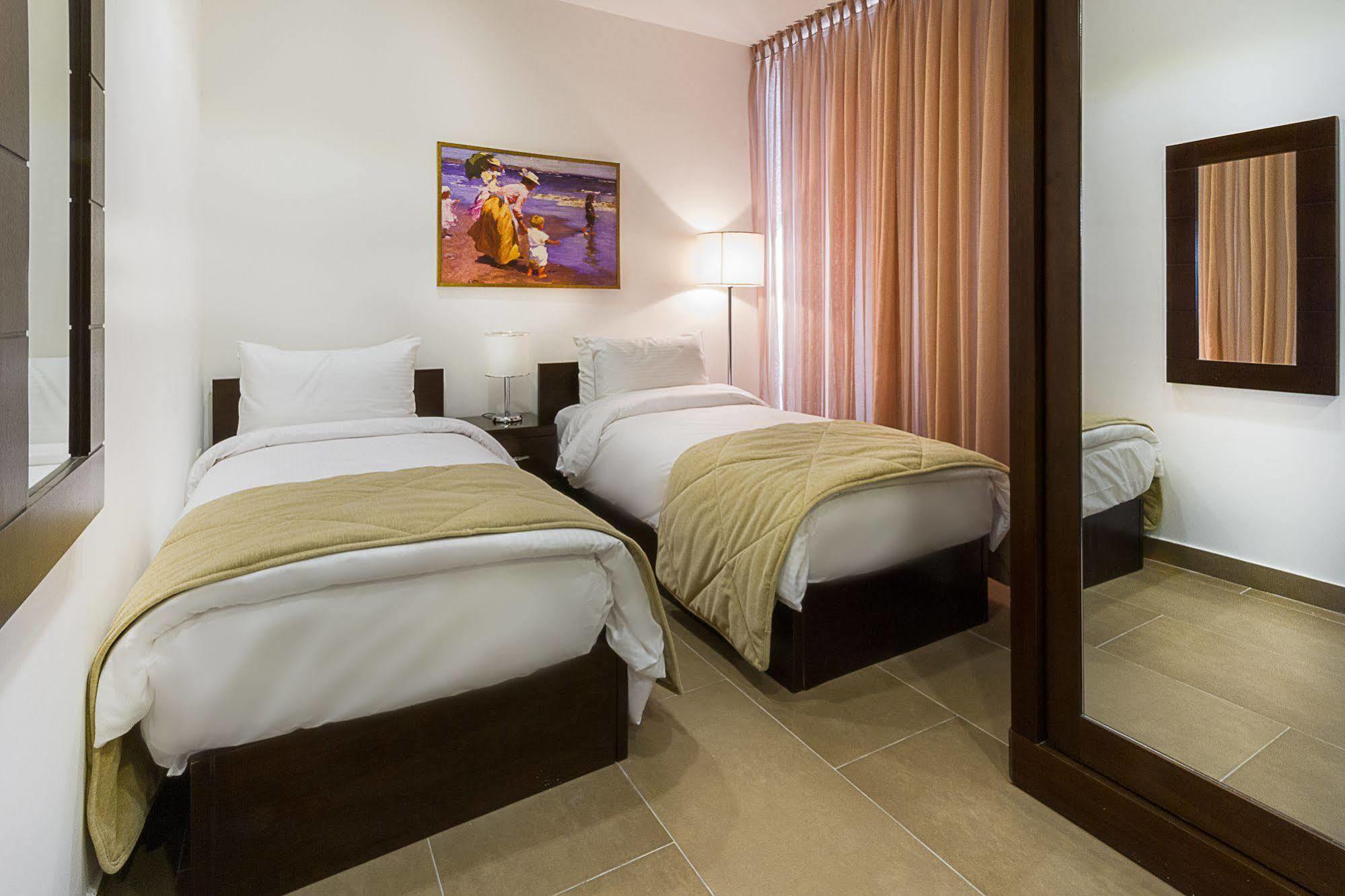 Nadine Hotel Suites Амман Экстерьер фото